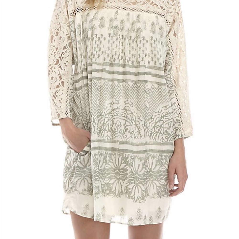 Free People ivory mini dress Sz XS sun daze